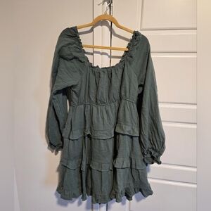 &merci green flowy dress